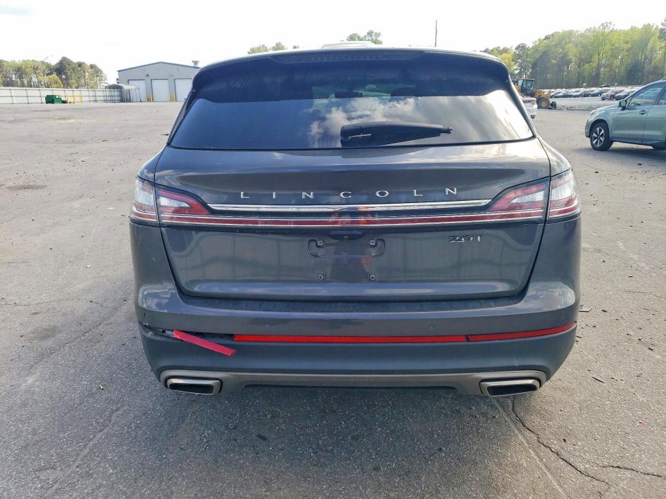 2020 Lincoln Nautilus Reserve