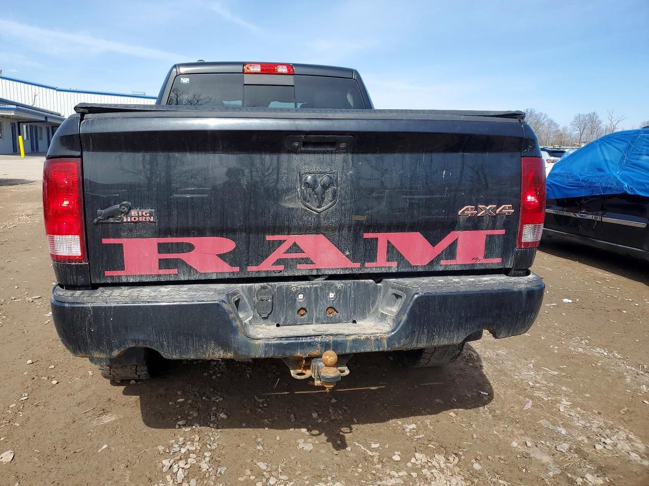 2017 Dodge RAM 1500 SLT