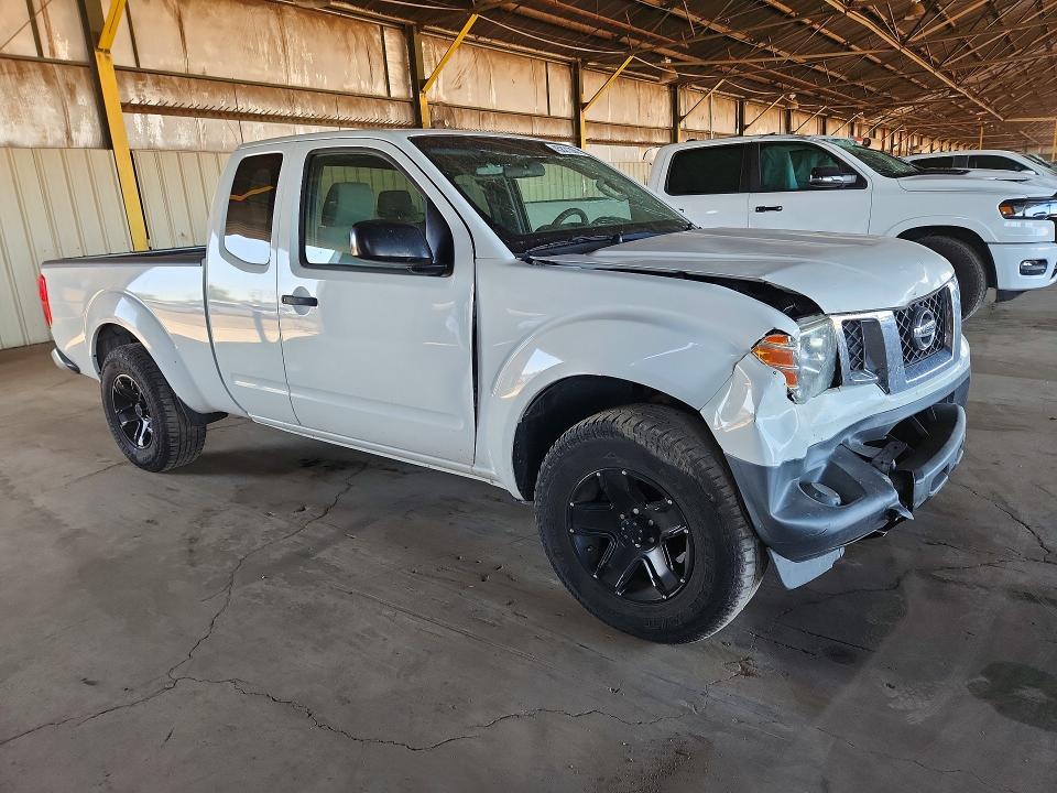 2015 Nissan Frontier S