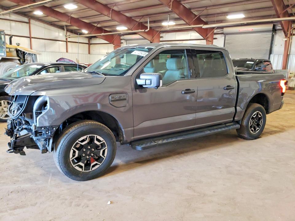 2023 Ford F150 Lightning PRO