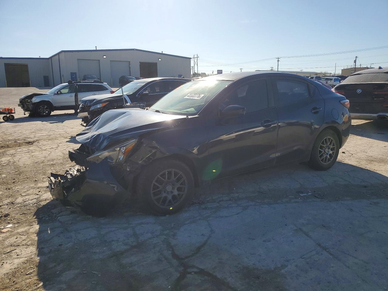 2018 Toyota Yaris ia Base