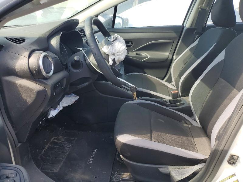 2025 Nissan Versa s
