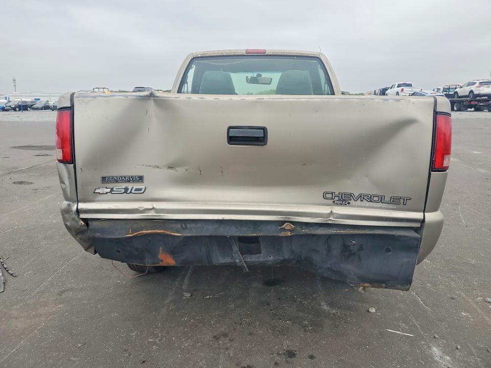 2001 Chevrolet S Truck S10