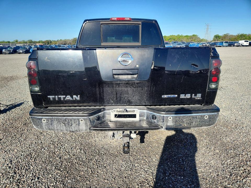 2010 Nissan Titan SE