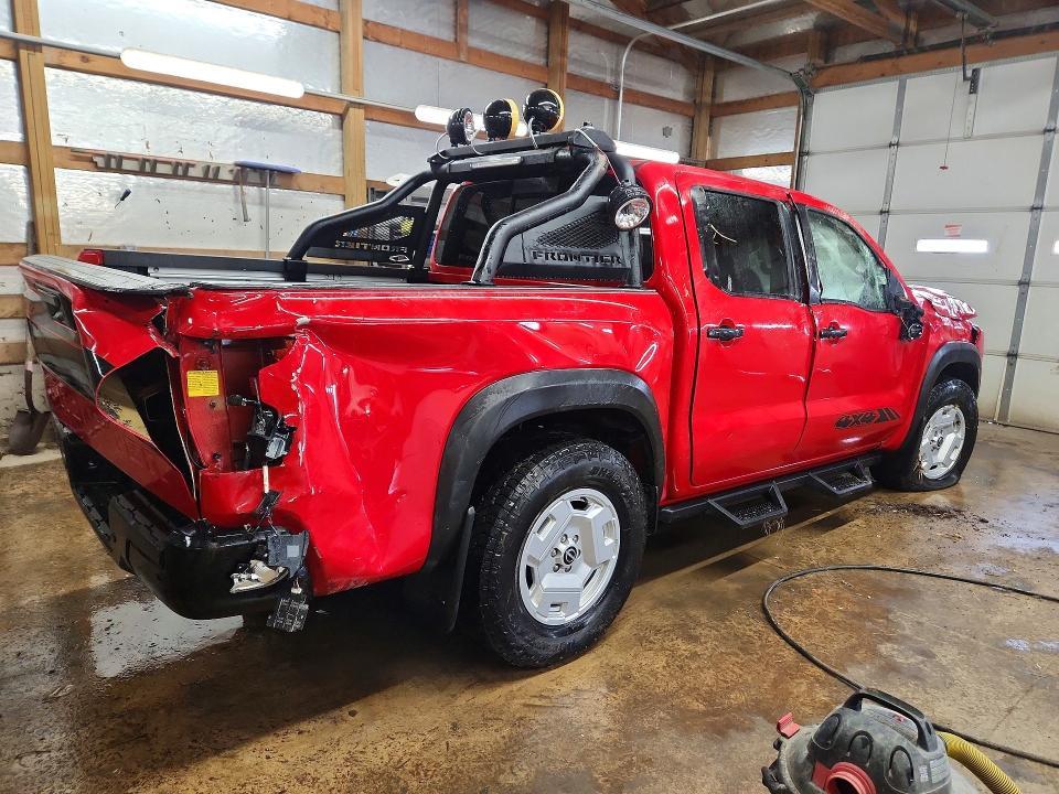 2024 Nissan Frontier SV