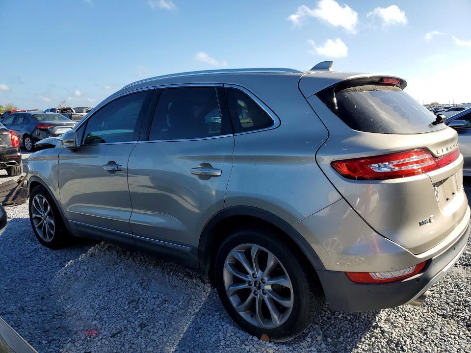 2015 Lincoln Townhouse MKC