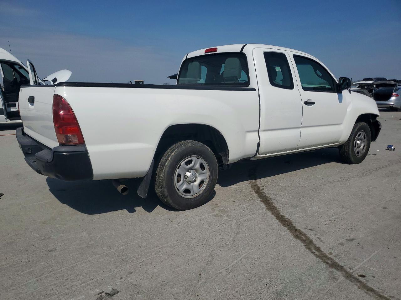2014 Toyota Tacoma Base
