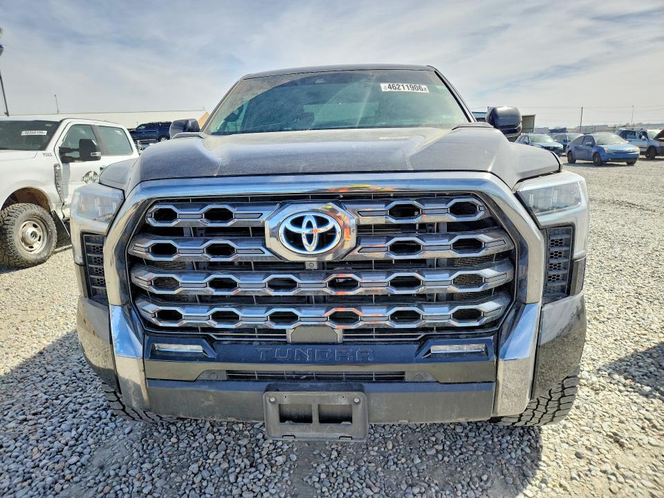 2024 Toyota Tundra Platinum HV