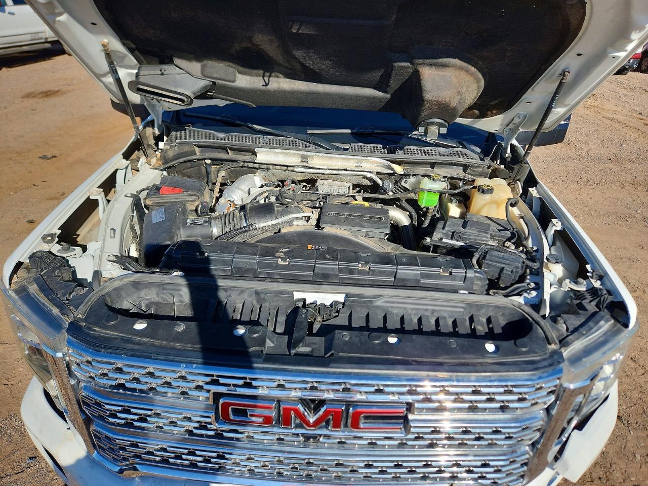 2020 GMC Sierra K3500 Denali