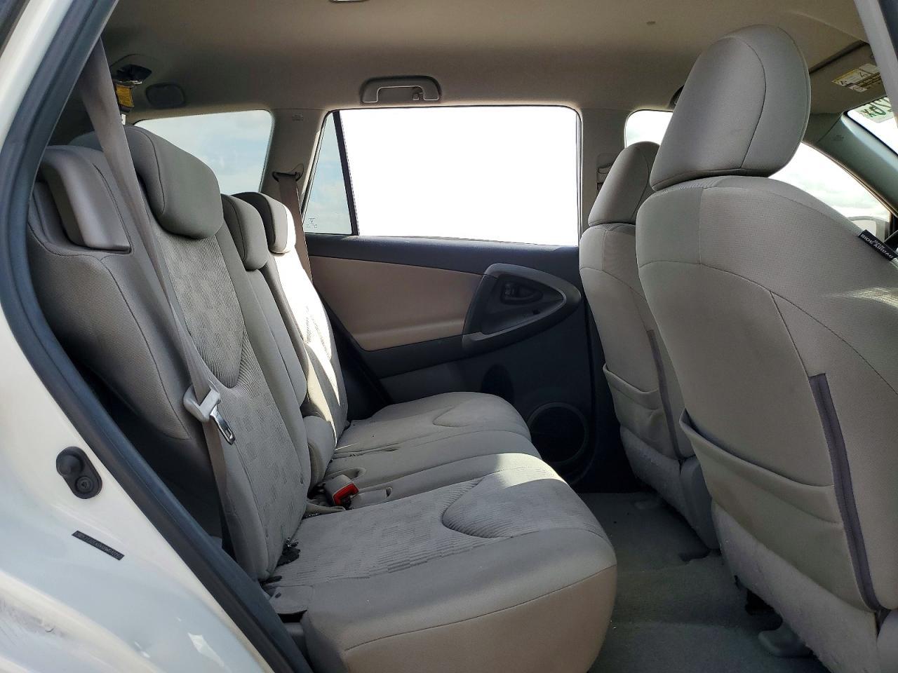 2010 Toyota Rav4 Base