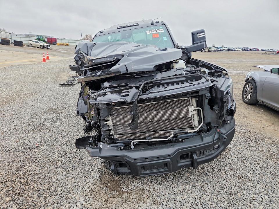 2025 GMC Sierra K2500 AT4X