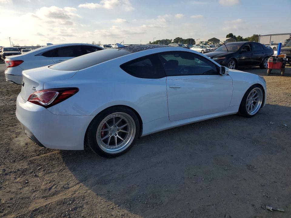 2014 Hyundai Genesis Coupe 3.8 R-spec