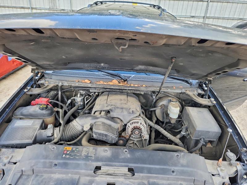 2012 Chevrolet Suburban K1500 lt