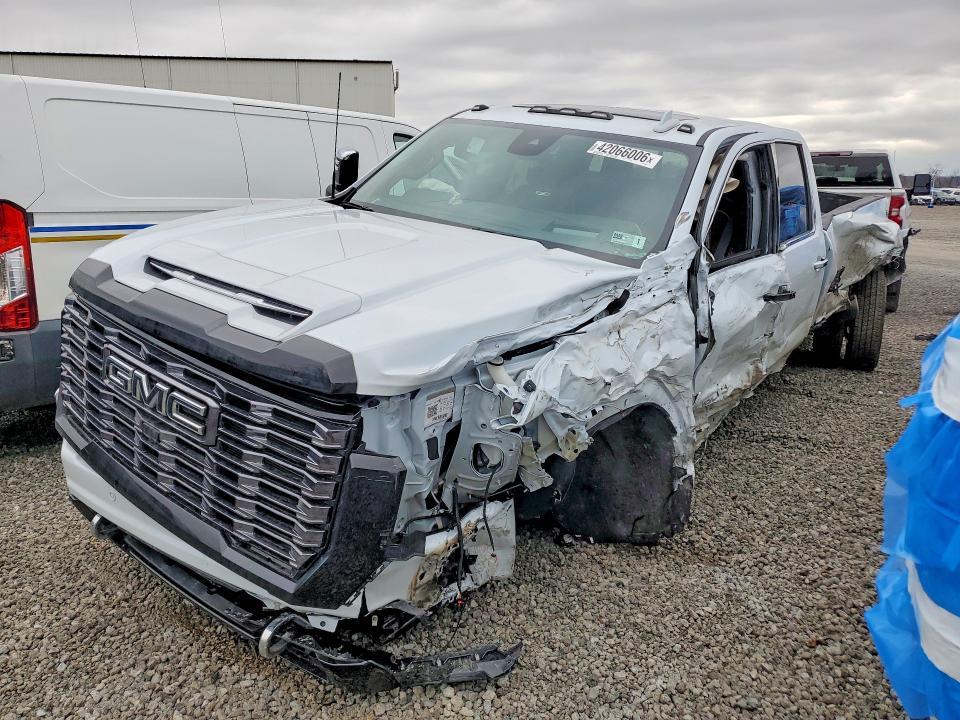 2026 GMC Sierra K3500 Denali Ultimate