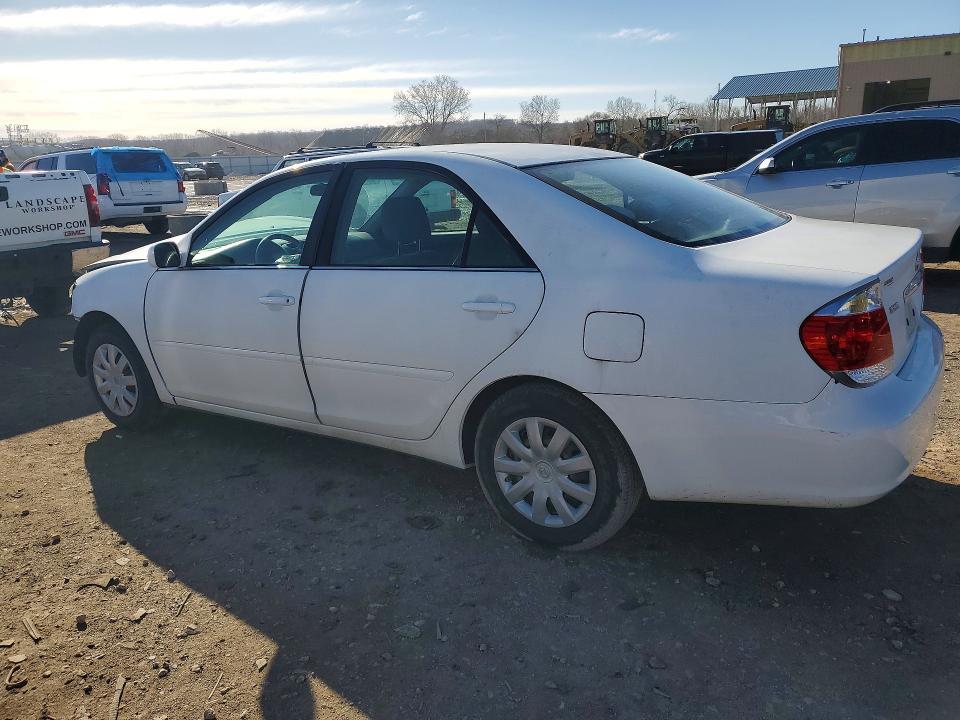 2006 Toyota Camry le