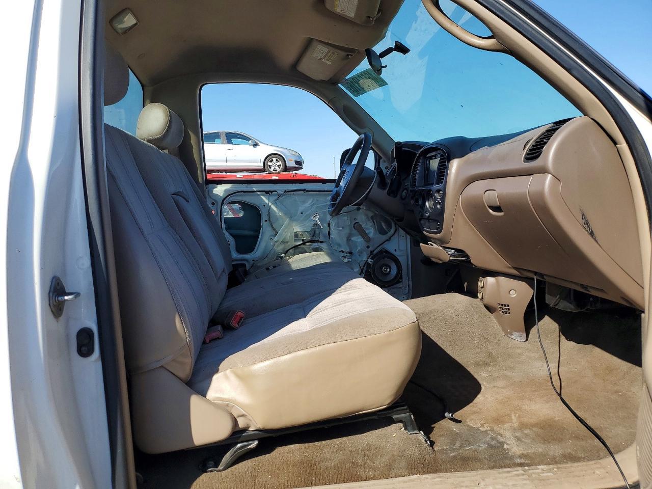 2000 Toyota Tundra Base