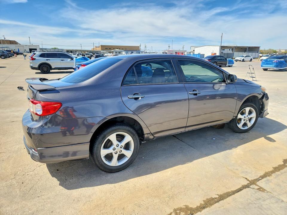 2013 Toyota Corolla s