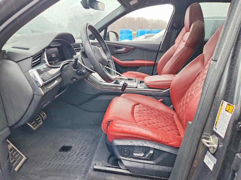 2022 Audi SQ7 Premium Plus