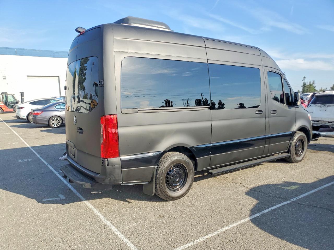 2023 Mercedes-Benz Sprinter 2500