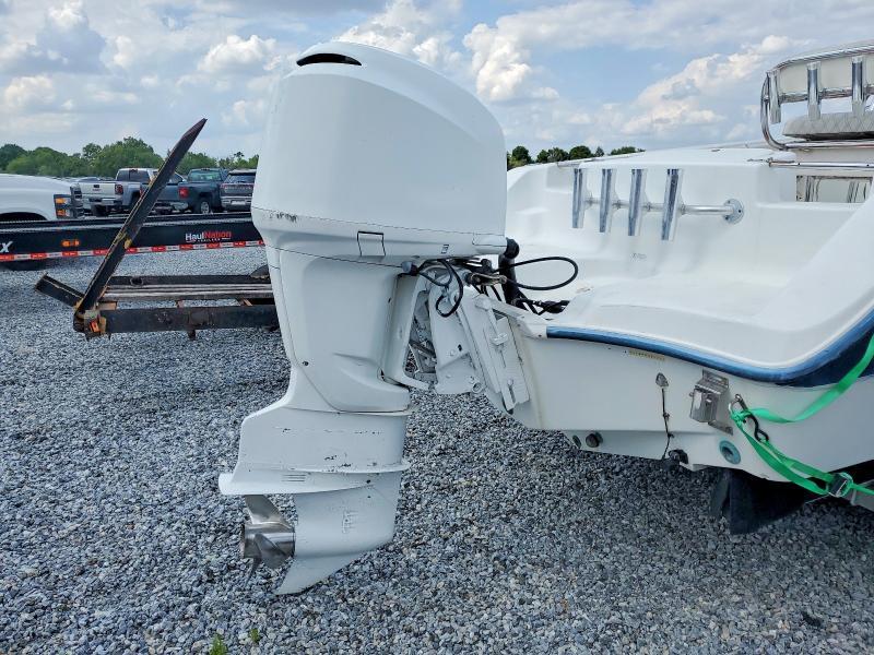 2003 Dynasty Boats Boat