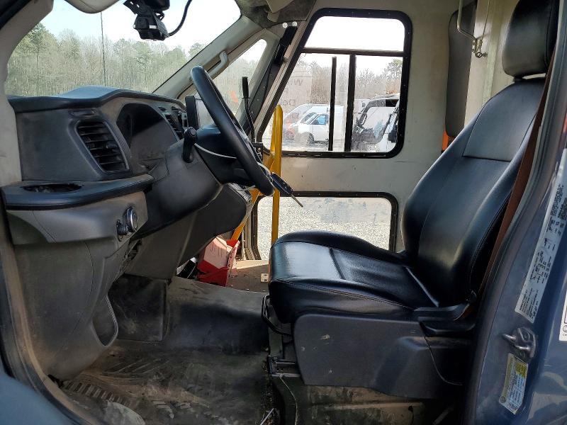 2021 Ford Transit Delivery Truck