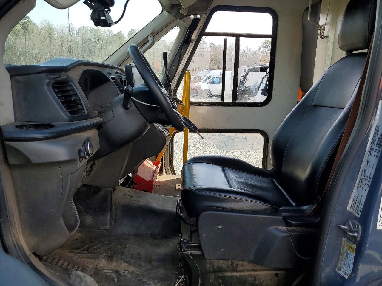2021 Ford Transit Delivery Truck