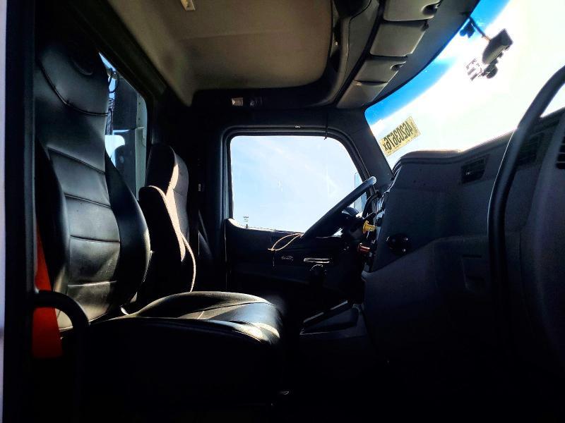 2016 Peterbilt 579