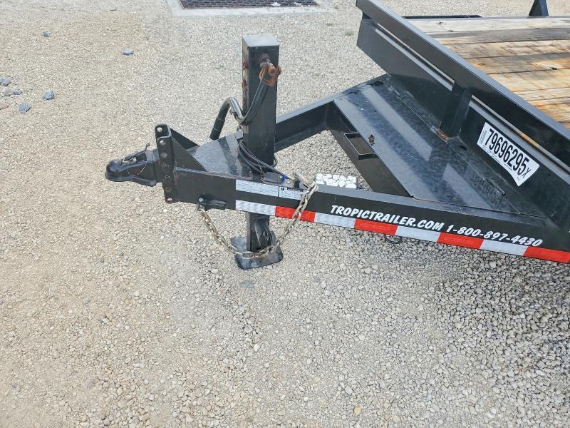 2025 Triple Crown ECF7X2414K Equipment Trailer