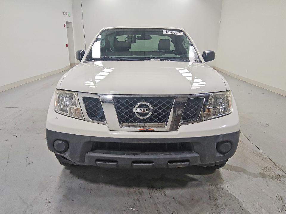 2015 Nissan Frontier S