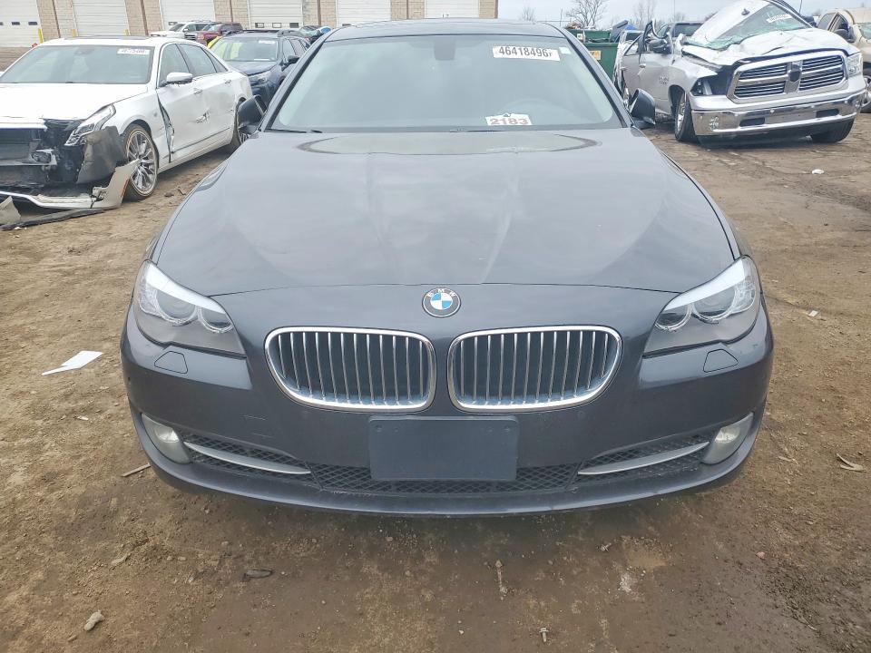 2013 BMW 528 xi