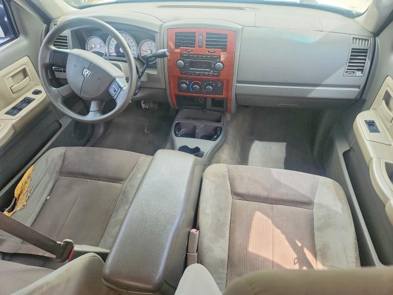 2005 Dodge Dakota Quad SLT