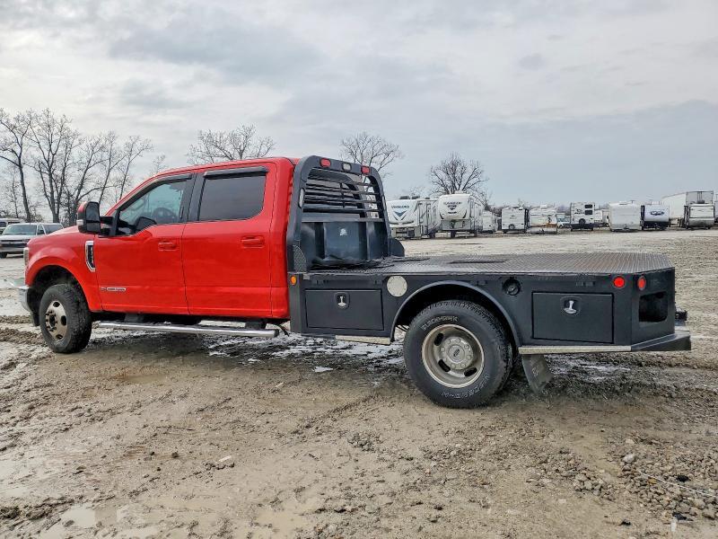 2018 Ford F350 Super Duty Flatbed Truck