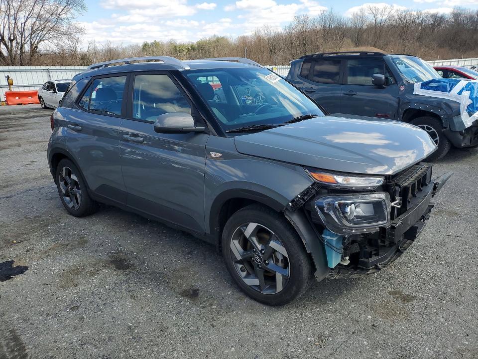 2021 Hyundai Venue sel
