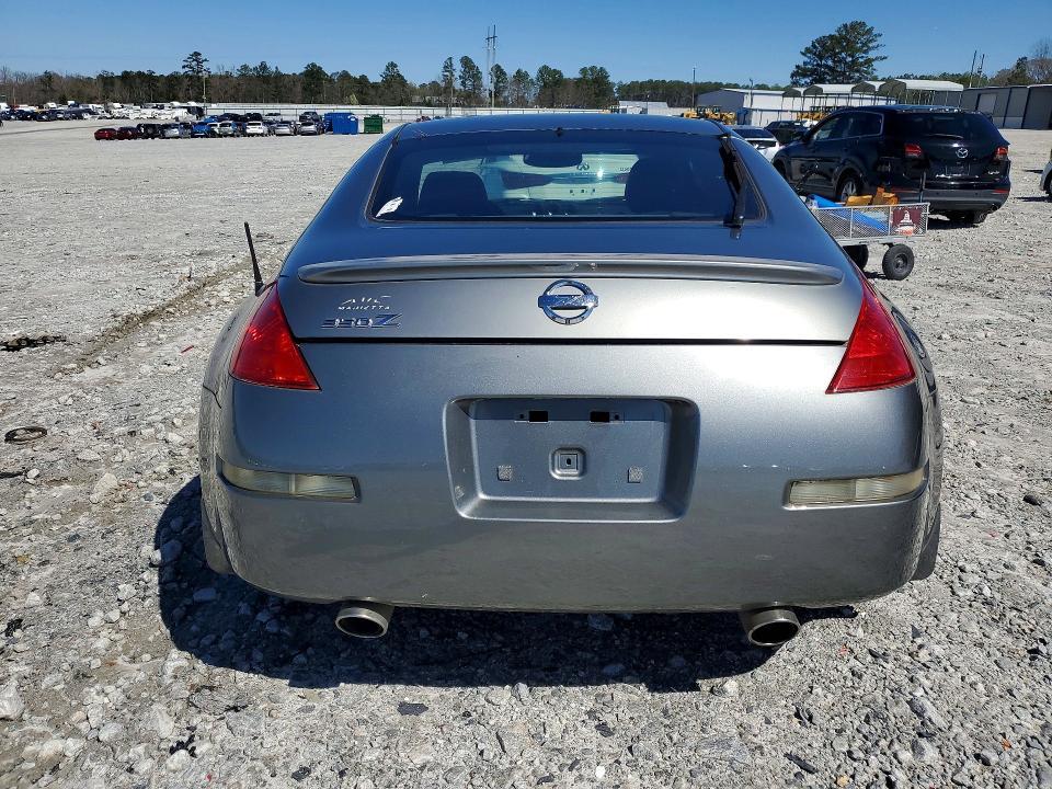 2005 Nissan 350z Base