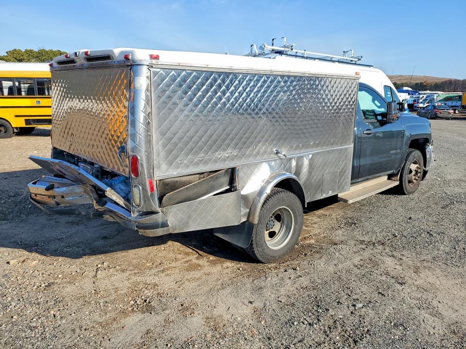 2018 Chevrolet Silverado C3500
