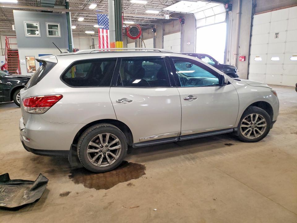 2014 Nissan Pathfinder sl