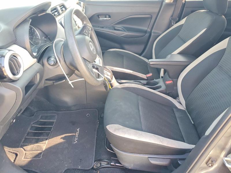 2020 Nissan Versa sv