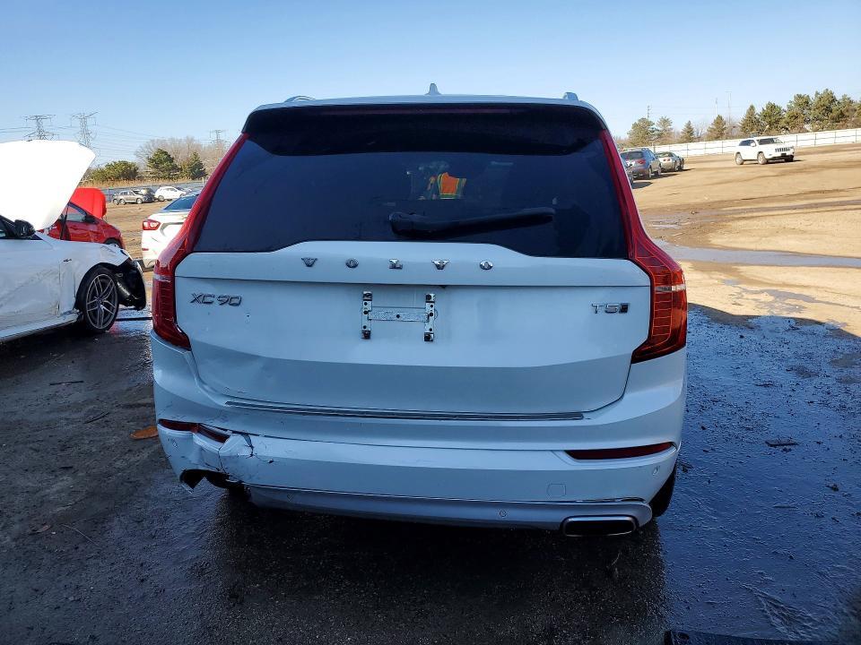 2020 Volvo Xc90 T5 Momentum