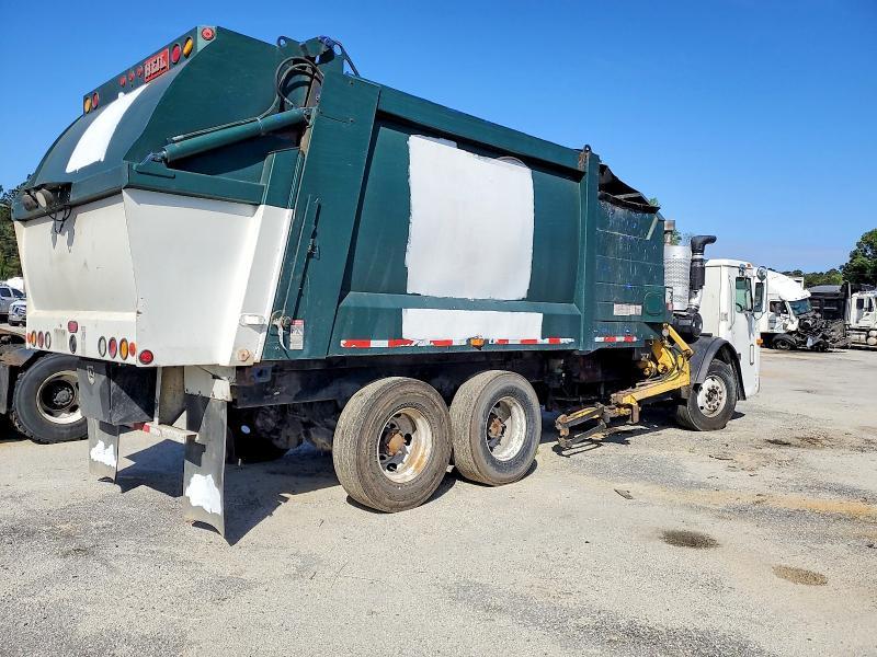 2016 Mack LEU613 Refuse Truck