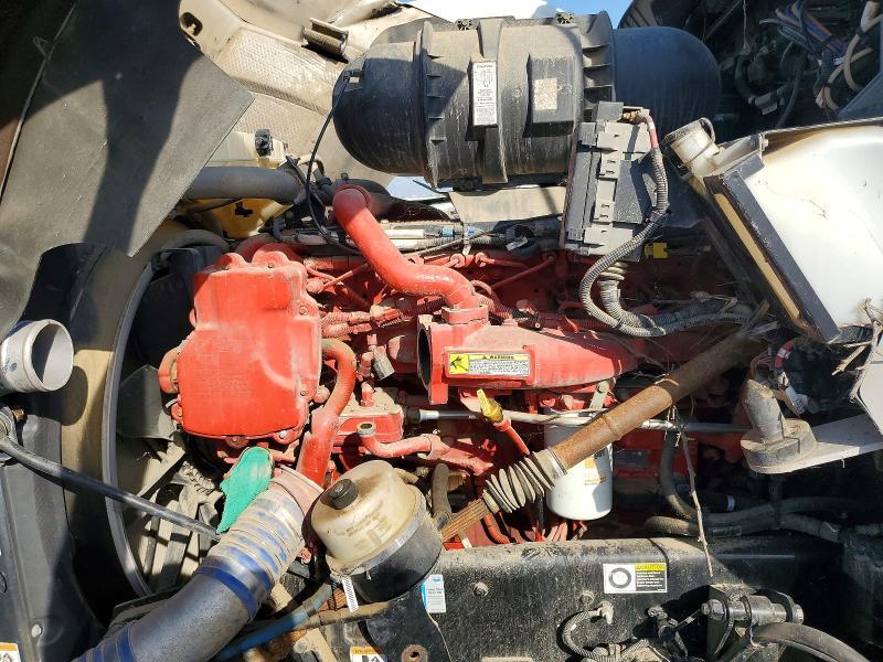 2015 Kenworth T800 Semi Truck