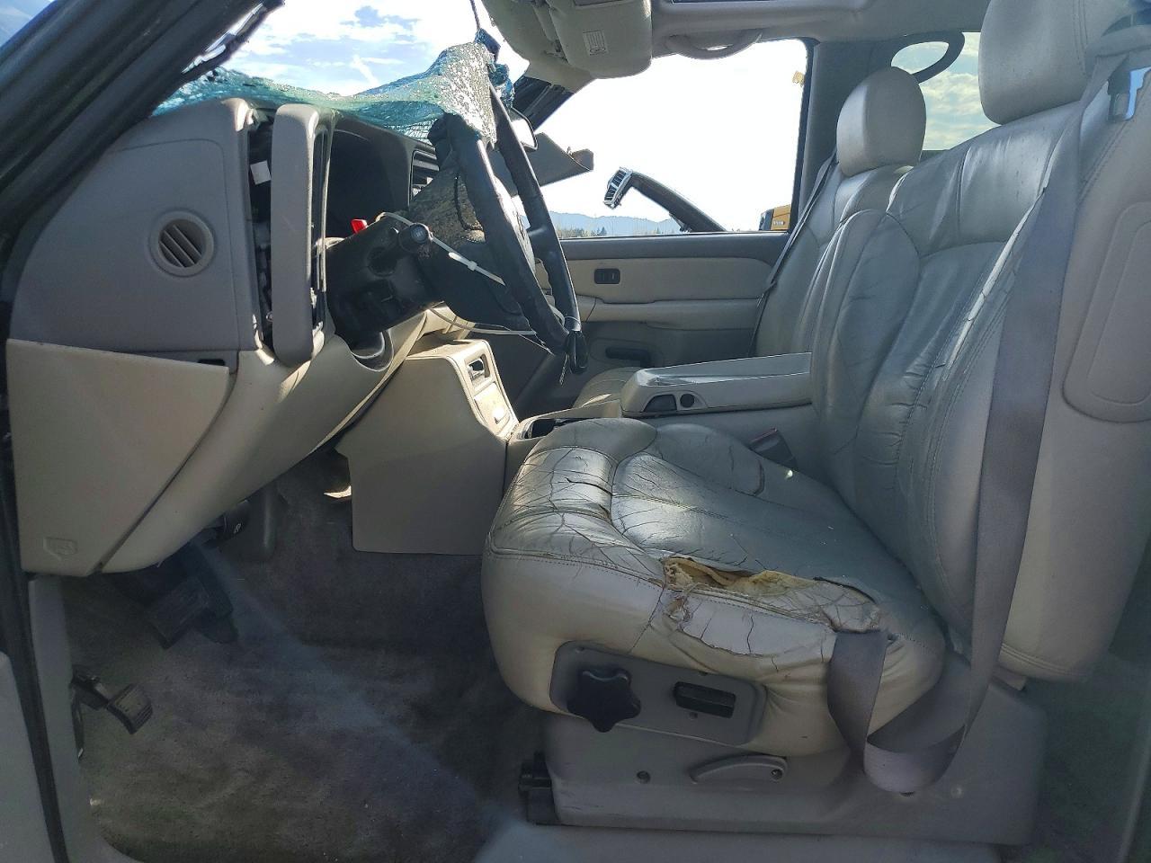 2000 Chevrolet Suburban K2500