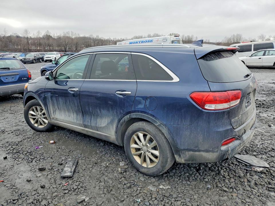 2016 KIA Sorento lx V6