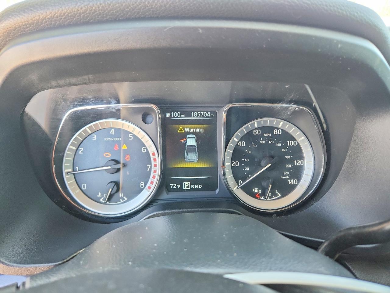 2017 Nissan Titan SV