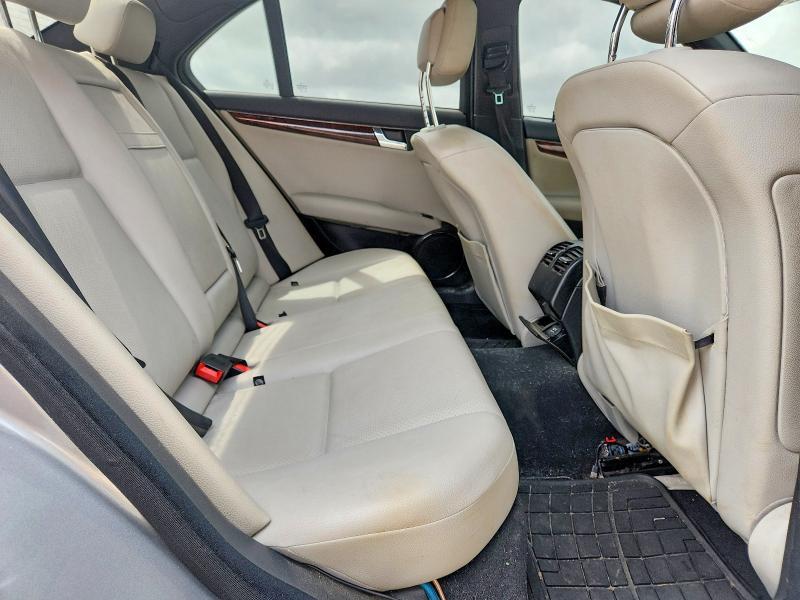 2011 Mercedes-Benz C300