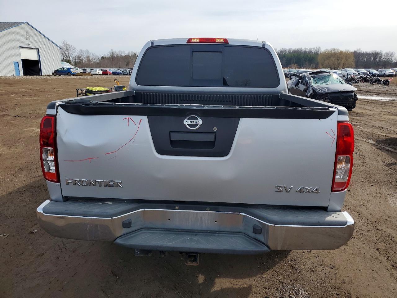 2016 Nissan Frontier SV