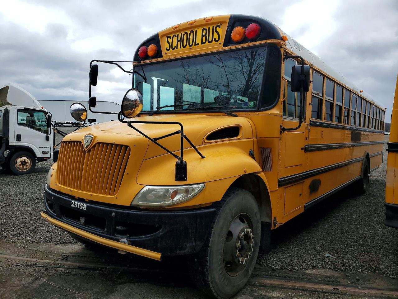 2014 Ic Corporation CE Series School-School Bus