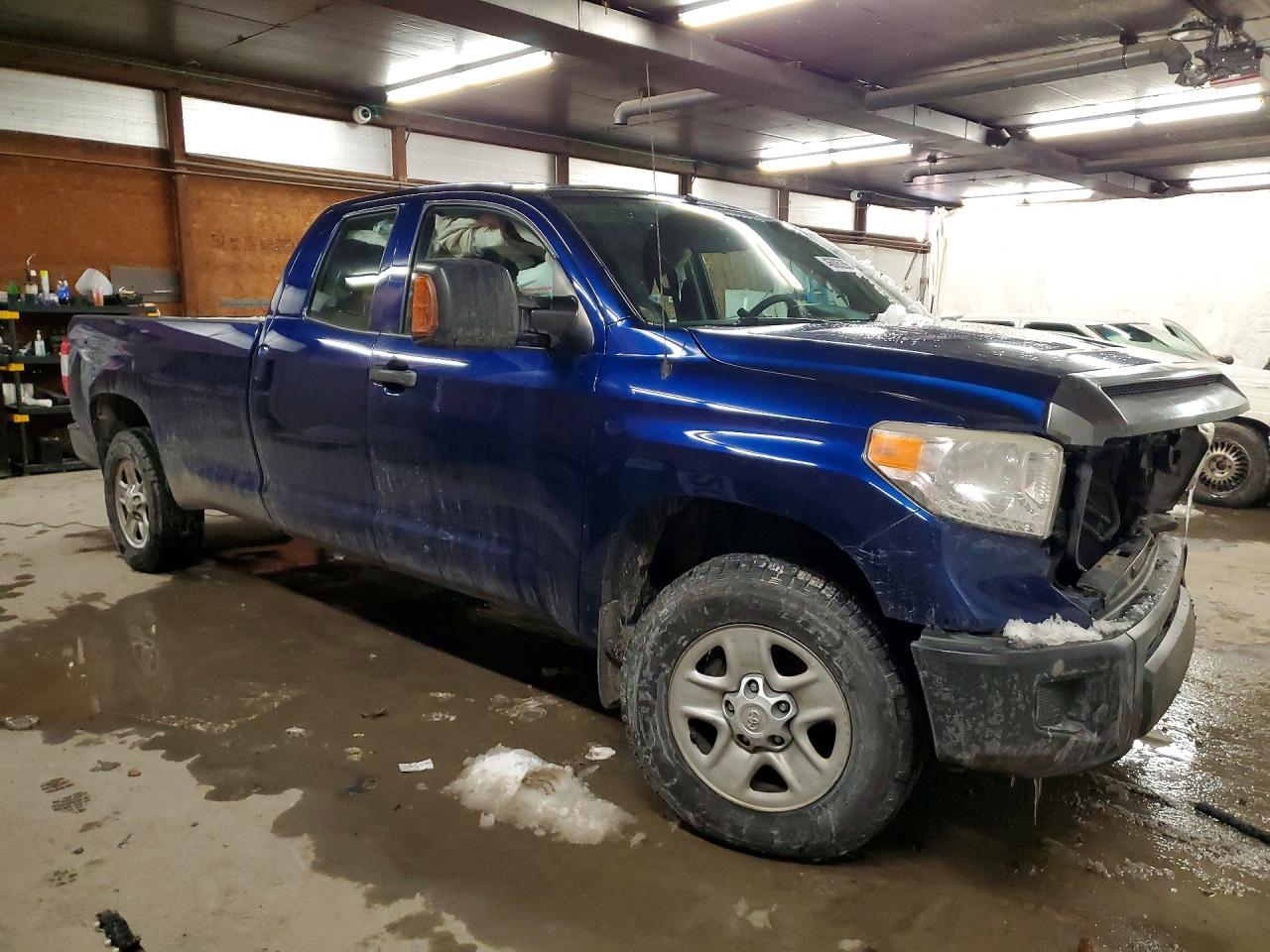 2015 Toyota Tundra SR