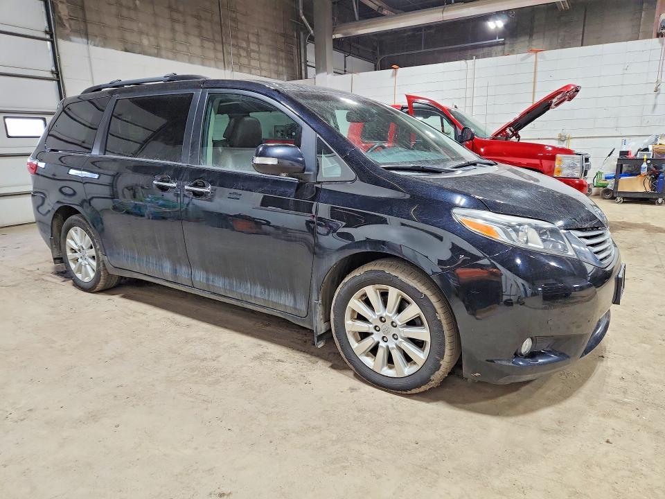 2015 Toyota Sienna Limited Premium 7-passenger