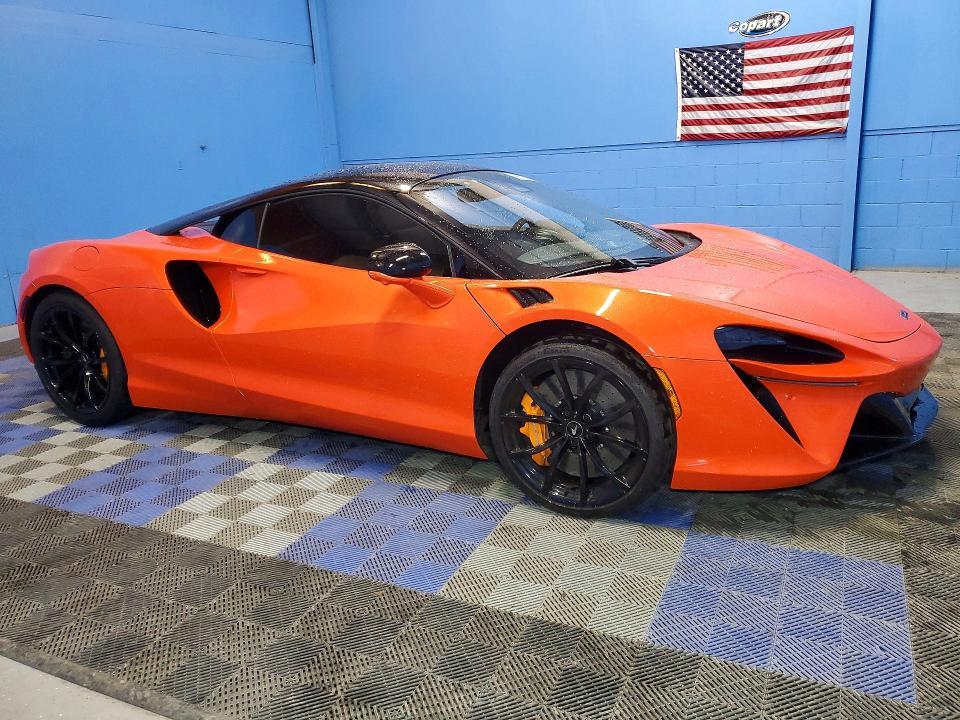 2023 Mclaren Artura