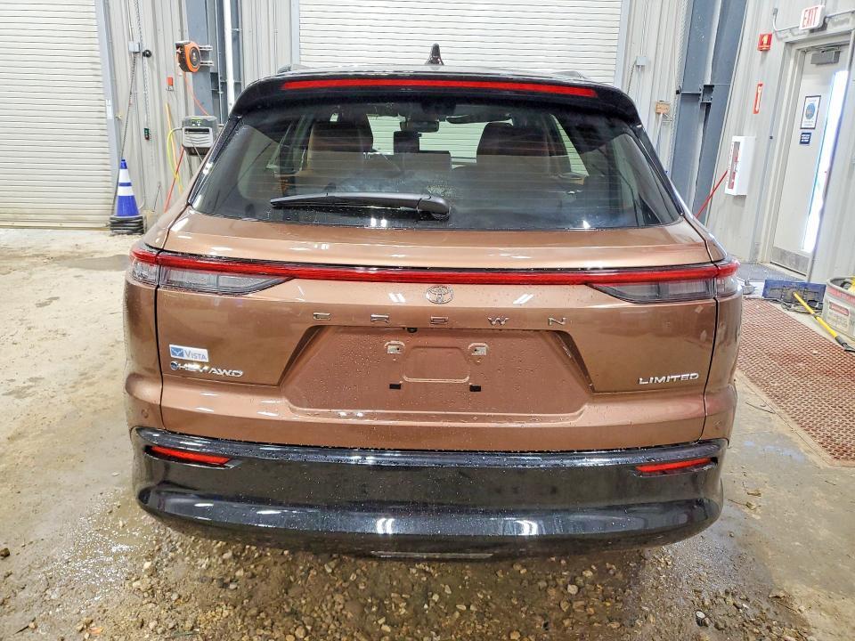 2026 Toyota Crown Signia Limited